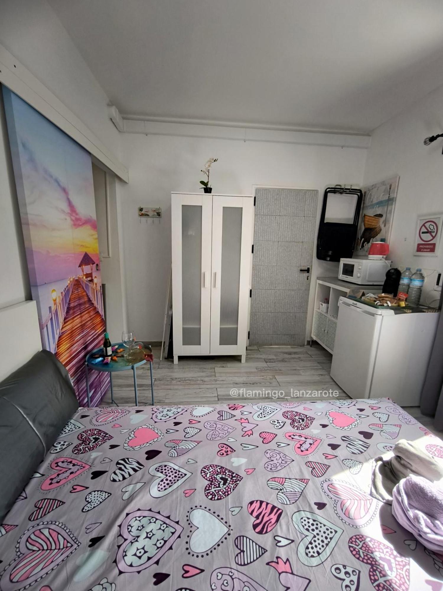 Habitacion Flamingo, Entrada Privada Y Bano Privado En Suite By Flamingo House, No Fumadores Arrecife  Exterior foto