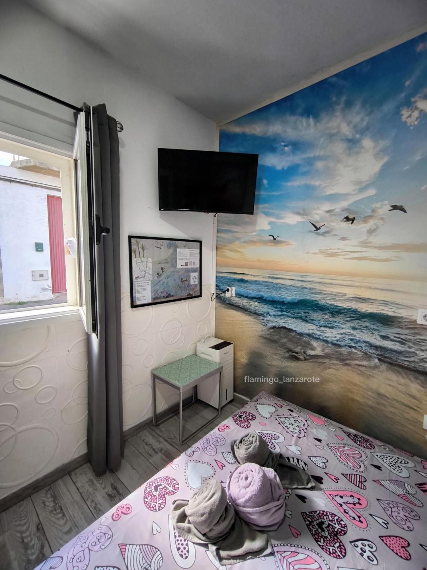 Habitacion Flamingo, Entrada Privada Y Bano Privado En Suite By Flamingo House, No Fumadores Arrecife  Exterior foto